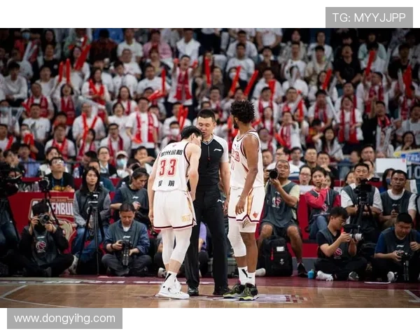 南京篮球队与杭州篮球队耐力对决赛后分析与反思 南京篮球队与杭州篮球队耐力对决赛后分析与反思